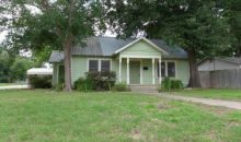 503 Scarbrough St Rockdale, TX 76567