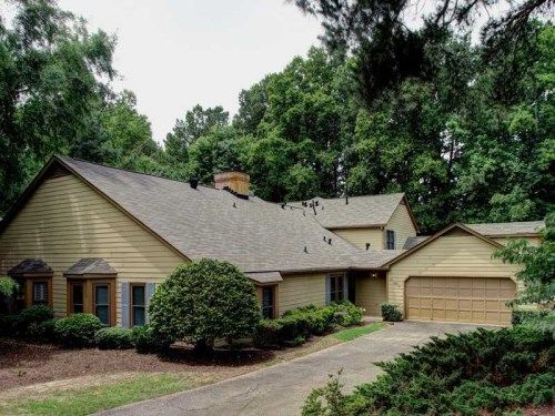 Unit 141 - 141 Great Oaks Lane, Roswell, GA 30075