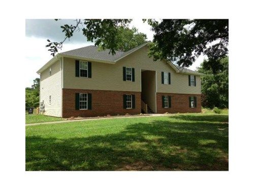 15 Simpson Street, Tallapoosa, GA 30176