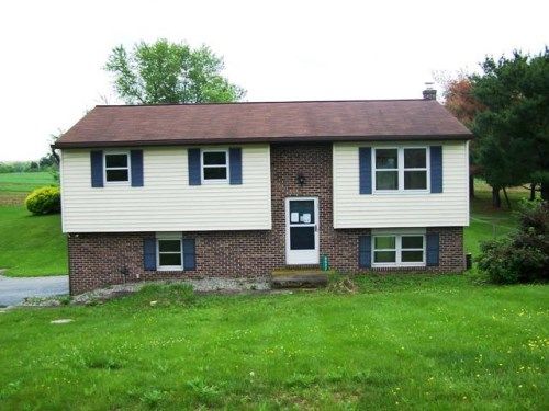 8037 Elizabethtown Rd, Elizabethtown, PA 17022