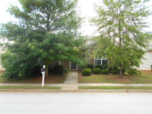 1305 Winwood Dr, Mcdonough, GA 30253