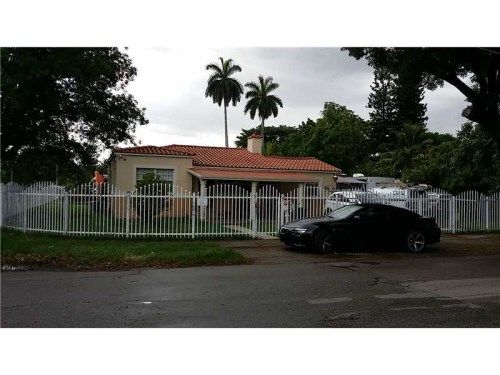 3300 NW 19 AV, Miami, FL 33142