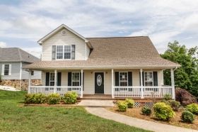 6792 Bucksland Dr, Ooltewah, TN 37363