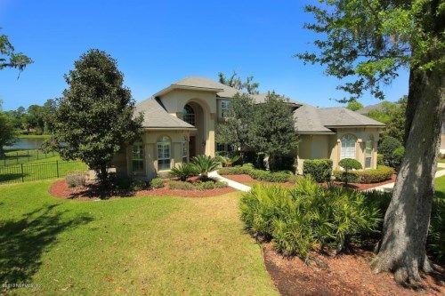 1316 Oaklanding LN, Orange Park, FL 32003