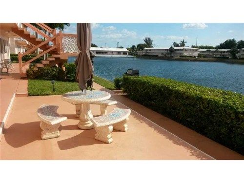 925 SW 11 AV # 5J, Hallandale, FL 33009