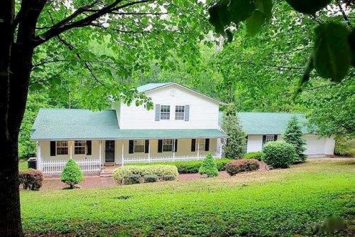 136 White Loop Rd, Clinton, TN 37716