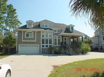 8919 Shipwatch Drive, Wilmington, NC 28412