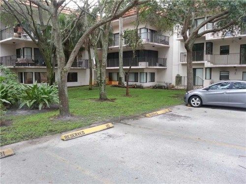 4705 SW 62 AV # 203, Fort Lauderdale, FL 33314