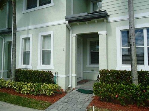 208 SE 29 AV # 5, Homestead, FL 33033