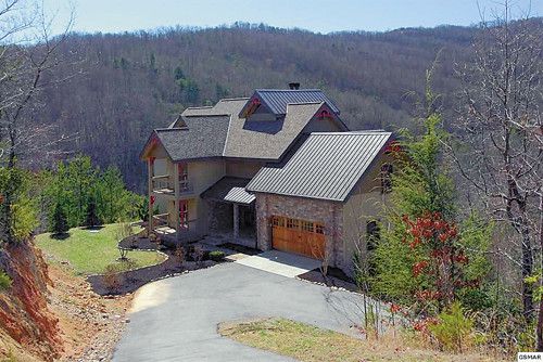 536 Mossy Brook Way, Gatlinburg, TN 37738