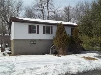 8318 Running Bear Lane, Tobyhanna, PA 18466