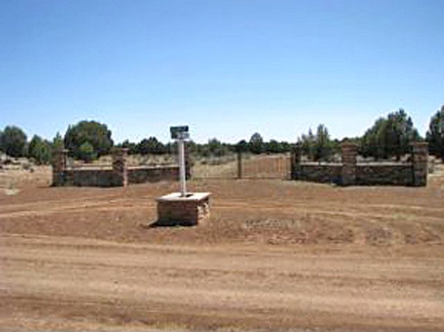 292 Sabrina, Ash Fork, AZ 86320