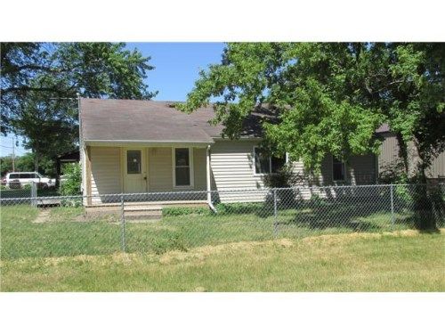 1785 Michigan Dr, Evansdale, IA 50707