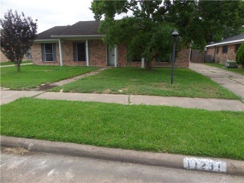 11231 Sagetrail Dr, Houston, TX 77089