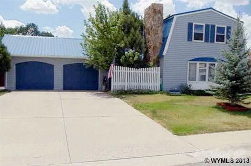 214 E Brooks, Rawlins, WY 82301