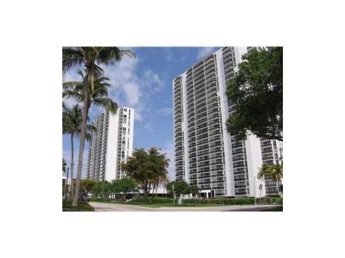 3625 N COUNTRY CLUB DR # 1703, Miami, FL 33180