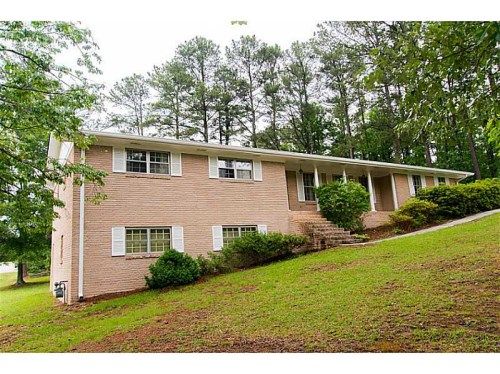 2613 Plum Street, Snellville, GA 30078