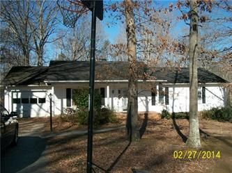 19 Cottage Lane, Taylors, SC 29687