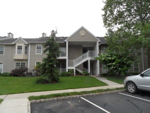 76 Lindsey Ct  Unit G2, Franklin Park, NJ 08823