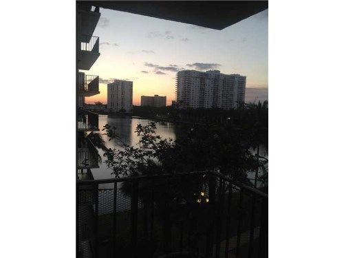 18151 NE 31 CT # 514, North Miami Beach, FL 33160