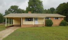 5624 Hilltop Rd Fuquay Varina, NC 27526