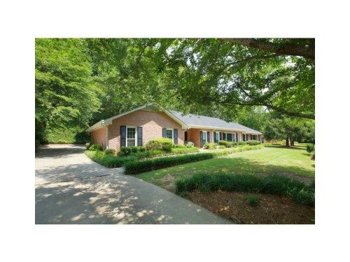 1165 Oakhaven Drive, Roswell, GA 30075