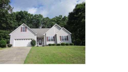 393 Birchfield Dr, Statham, GA 30666