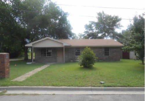 603 S Wilson Street, Kaufman, TX 75142