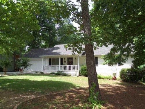 6041 Cobb Street, Lula, GA 30554