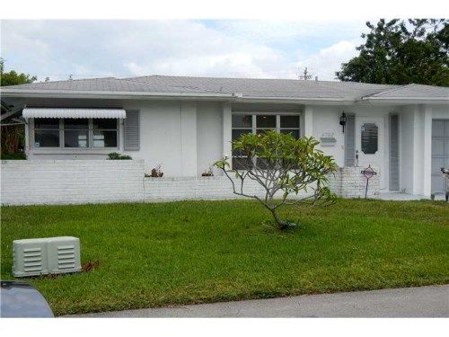 4702 NW 41 AV, Fort Lauderdale, FL 33319