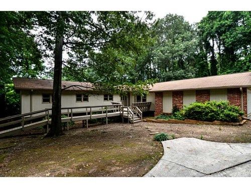 2405 Flintshire Court, Atlanta, GA 30338