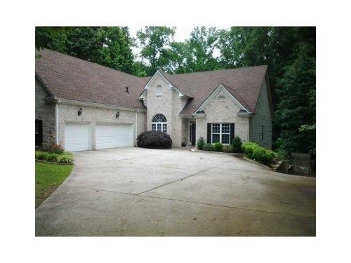 6175 Saddlehorse Drive, Flowery Branch, GA 30542