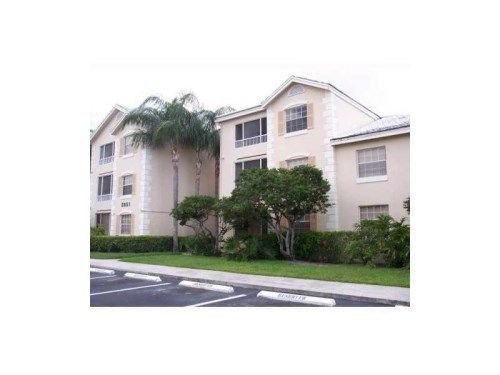 2851 OAKLAND FOREST DR # 305, Fort Lauderdale, FL 33309