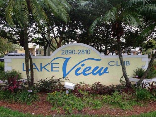 2890 N OAKLAND FOREST DR # 104, Fort Lauderdale, FL 33309