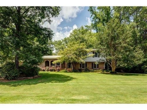 6749 Lockridge Drive, Atlanta, GA 30360