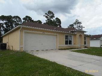 885 SW Sultan Dr, Port Saint Lucie, FL 34953