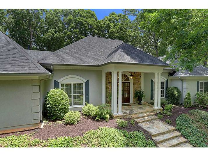 482 Huntcliff Green, Atlanta, GA 30350