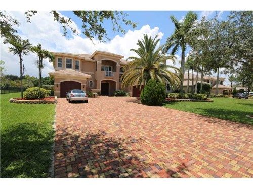 10338 LAUREL RD, Fort Lauderdale, FL 33328