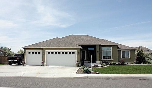 751 Meadows Drive, Richland, WA 99352