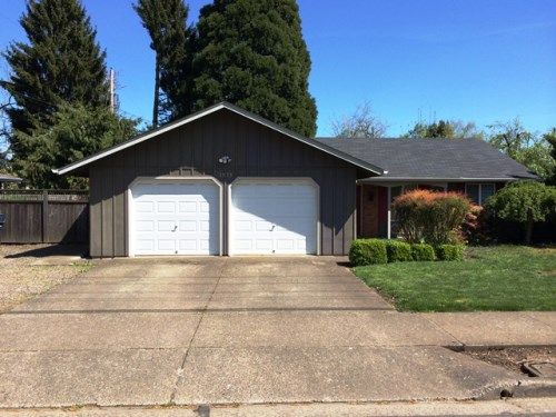 1975 Gilham  Road, Eugene, OR 97401