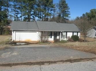 402 Chestnut Blvd, Anderson, SC 29625