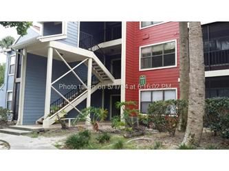 8683 Key Royale Ln #201, Tampa, FL 33614