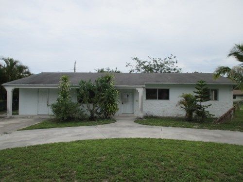 3240 Vernon Street, Fort Pierce, FL 34982