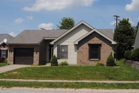 1021 Running Creek Ct, Henderson, KY 42420