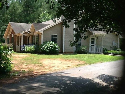 301 Brushy Creek Circle, Jackson, GA 30233