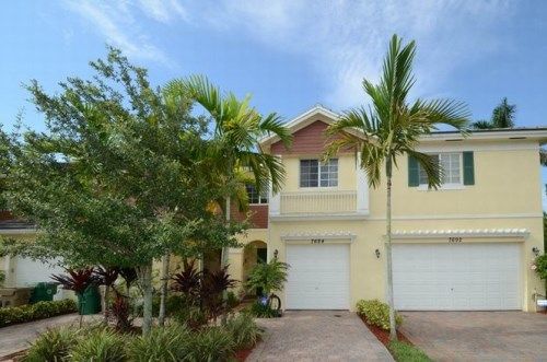 7684 FOXCROFT LN # 7684, Fort Lauderdale, FL 33328