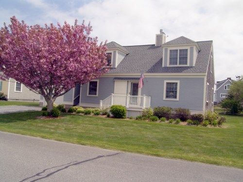 11 Doherty Ln, West Yarmouth, MA 02673