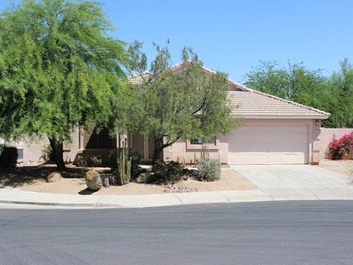 1854 E Smoke Tree Road, Gilbert, AZ 85296