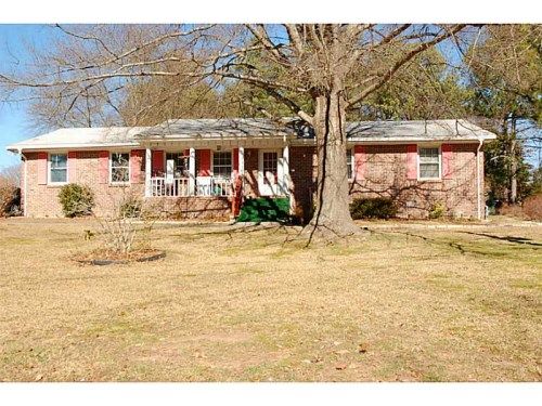 2004 Deerfield Run, Snellville, GA 30078