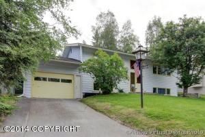 6658 Foothill Drive, Anchorage, AK 99504